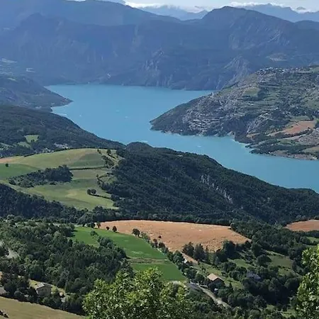 L'etoile Des Neiges Confort Pour 4 Personnes * Montclar (Alpes-de-Haute-Provence)